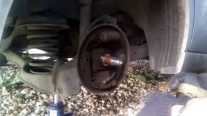 Замена задних тормозных колодок на Форд фокус 1