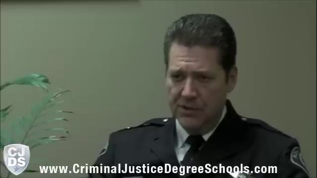 Sheriff Gary Raney-What does it take to be a crime scene investigator? смотреть онлайн