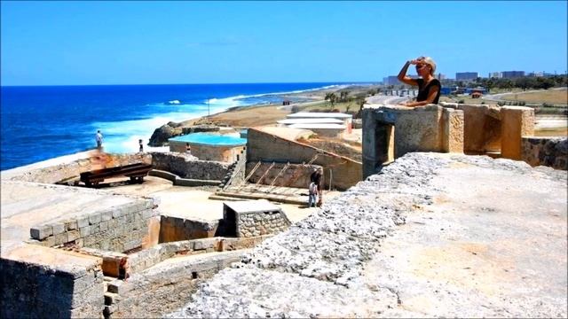 El Morro and La Punta castles, interior/exterior, Havana Bay, Cuba photos. (Piano) смотреть онлайн