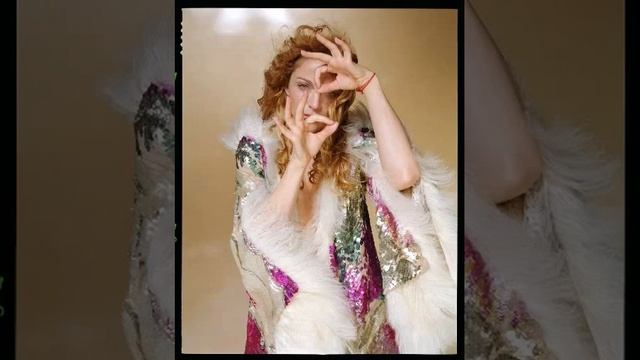 Madonna - Little Star (William Orbit Early Demo) смотреть онлайн