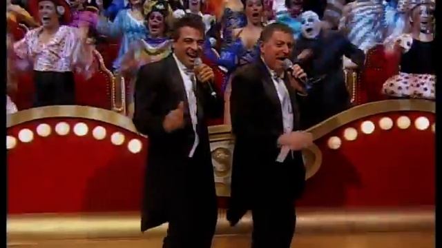 Apertura cantada por Gino Renni - Susana Gimenez смотреть онлайн