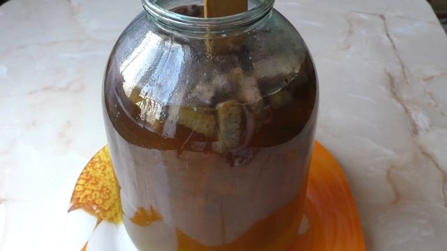 ДОМАШНИЙ ЯДРЕНЫЙ Квас / ПОТРЯСАЮЩИЙ ВКУСНЫЙ / Рецепт КВАСА на КОФЕ и БОРОДИНСКОМ Хлебе / смотреть онлайн