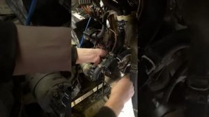 Снятие дополнительного насоса печки на ГАЗЕЛЬ БИЗНЕС.