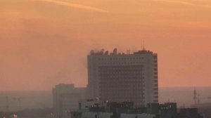 В Москве тушат пожар в одном из зданий Службы внешней разведки