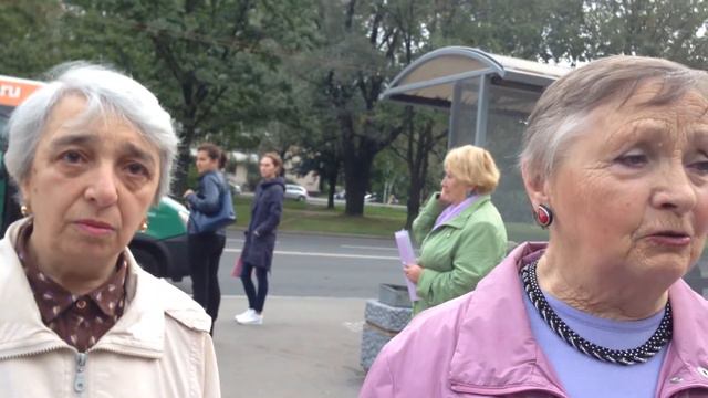 Петербургских пенсирнеров массово везут на досрочное голосование смотреть онлайн