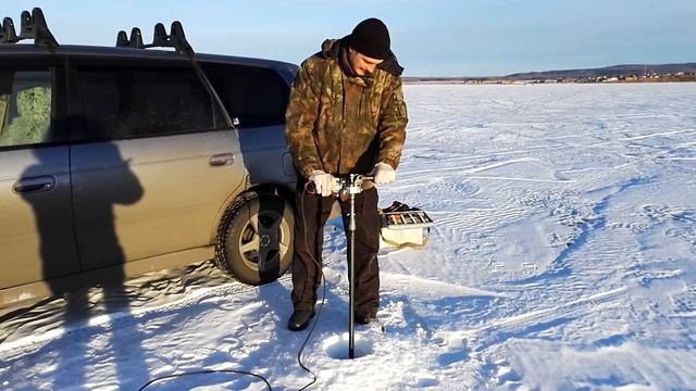 Электроледобур из ЭУР Vitz (2-х контактный) смотреть онлайн