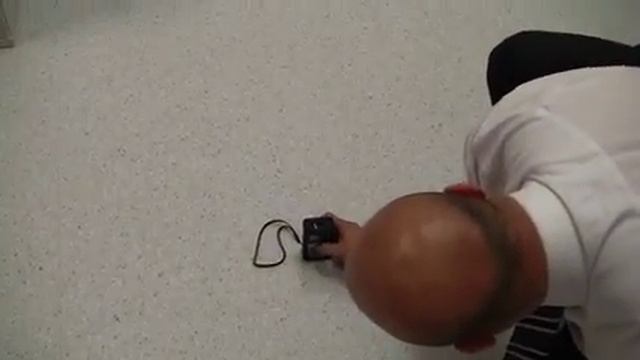 Dip Powell Demos the Bosch DLE70 Laser Range Finder смотреть онлайн