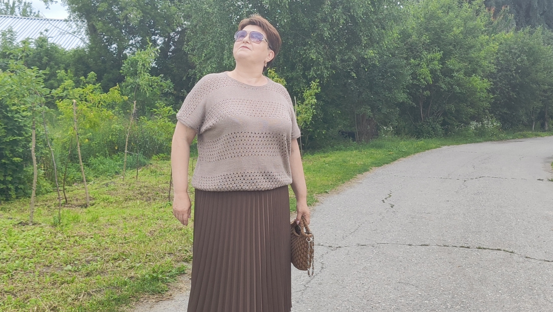 #Вязание //Футболка связанная спицами //Обзор-описание. смотреть онлайн