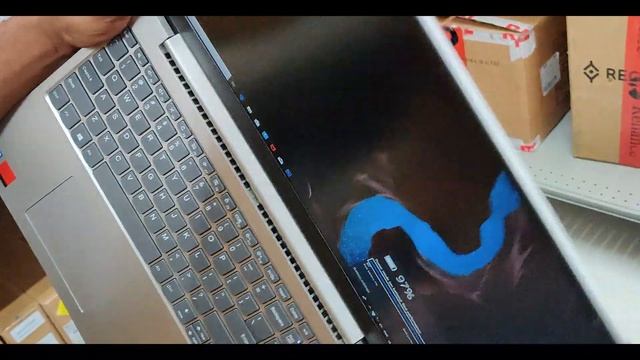 Lenovo 330s GEIN Review After One Month Use By IT Developer смотреть онлайн