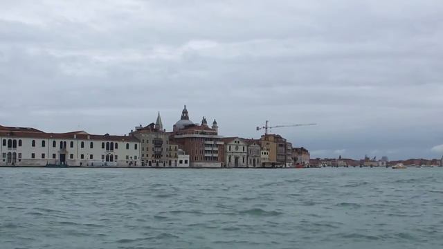 13.03.31 Венеция. Часть 10. С борта вапоретти смотреть онлайн