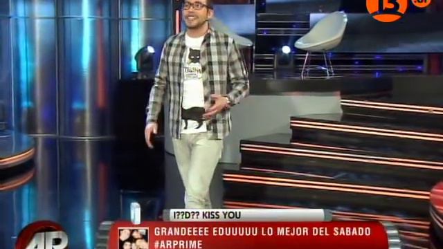 Edo Caroe - Alfombra Roja - Octavo Capitulo - 1 de junio 2013 смотреть онлайн