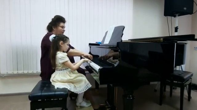 Акимова Тая Д Родригес Кумпарсита смотреть онлайн