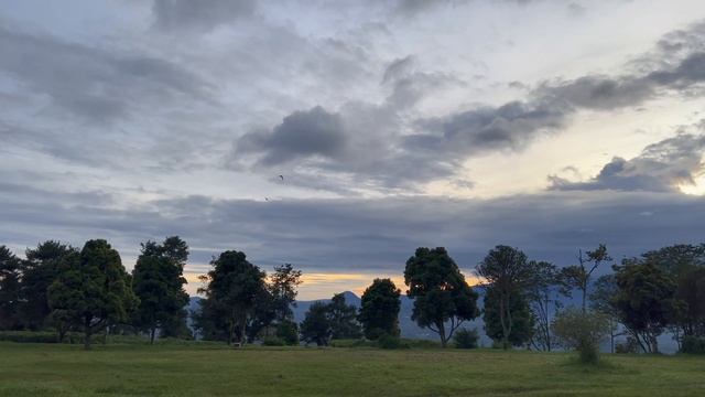 SOLO CAMPING IN RAINY SEASON. CAMPING BUKIT GAJAH.  UNBOXING NATURHIKE VILLAGE 5