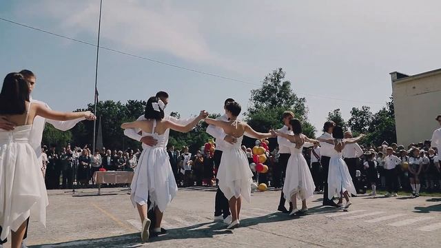 Гимназия г.Белоозерска- Выпускной танец 2023г. смотреть онлайн