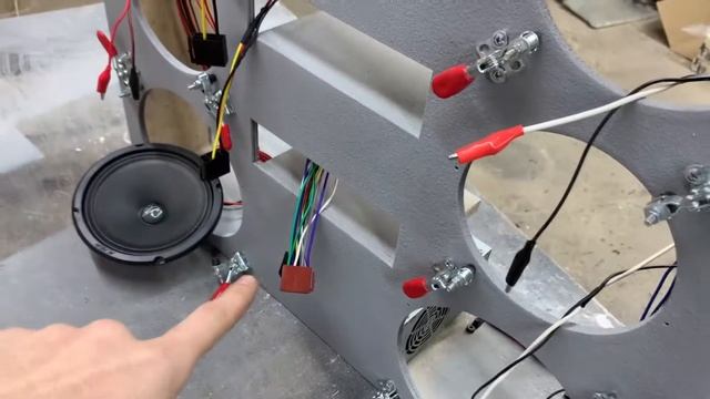 Собираем стенд для прослушки акустики своими руками смотреть онлайн