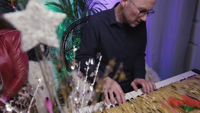 Love For Sale (Cole Porter) - Natalie Williams (live at Belmont Villa) смотреть онлайн