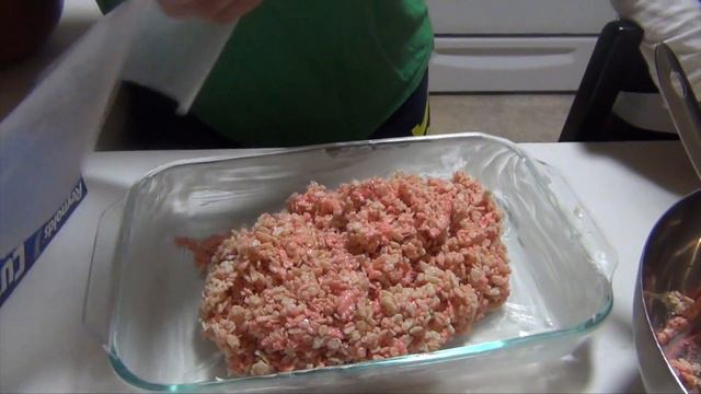 Christmas Rice Krispie Treats: Easy Homemade Rice Crispy Treats Recipe