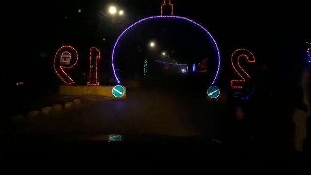 Новый год в Алагире( ул.Дзержинского) смотреть онлайн