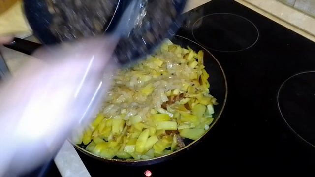 КАРТОШКА С ГРИБАМИ - блюдо ум отъешь !!! смотреть онлайн