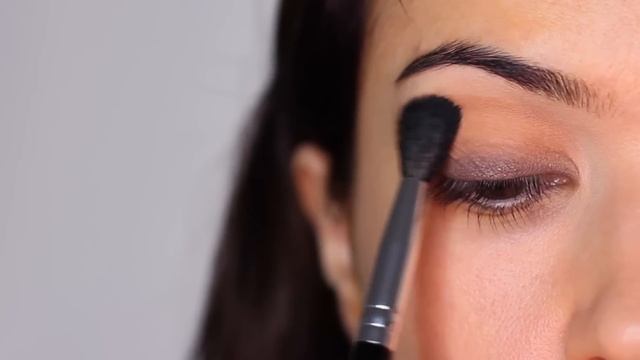 Eye Makeup Tutorial | Classic Black Smokey Eye | TheMakeupChair смотреть онлайн