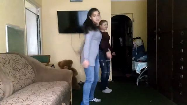 Именно так они поют | best_friends смотреть онлайн