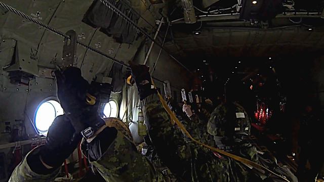 Dispatching Paratroopers *volume warning* смотреть онлайн