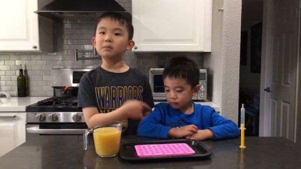 How to make Simple Homemade Gummy Bears | Cooking with Kids