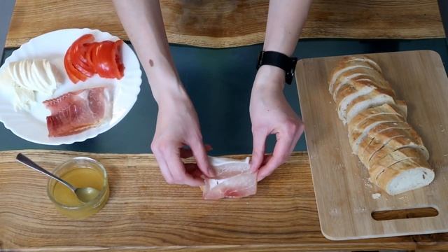 Горячие бутерброды с беконом и сыром моцарелла! смотреть онлайн