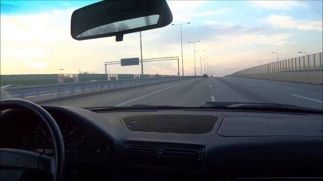 BMW E34 V12 550i - Cruising Around