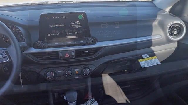 2023 Kia Forte смотреть онлайн