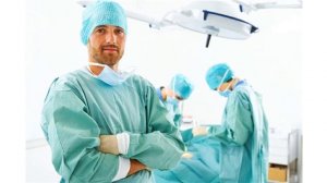 Кому полагается льготная пенсия медработникам в 2021 году