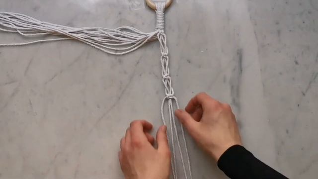 DIY Makramee Hängetablett selbermachen / Makramee Hängeregal selber machen Anleitung für Anfänger смотреть онлайн