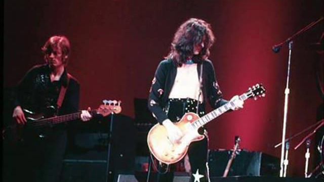 1975 Over the Hills and Far Away смотреть онлайн