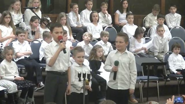 Притча: "Путники и медведица" (Равиль Артемов, Давид и Илья Астапенко) смотреть онлайн