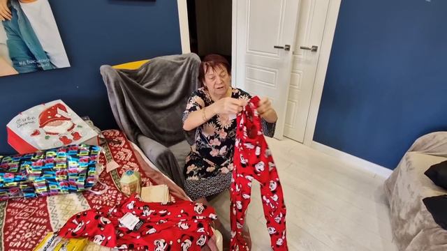 Подарок для Зины . Как я поздравлял смотреть онлайн