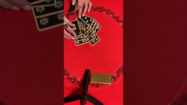 Цыганский расклад. Какие чувства у него к сопернице?Гадание на картах. Онлайн гадание. смотреть онлайн