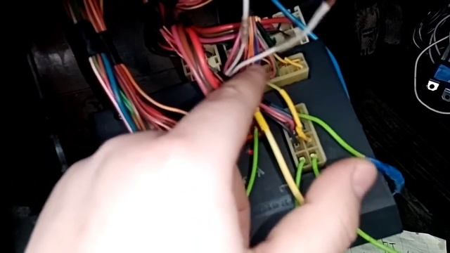 Противотуманные фары Ваз 2110-12, ПОДКЛЮЧЕНИЕ. (Вариант 2)По этой схеме не подключаем, ссылка в опи смотреть онлайн