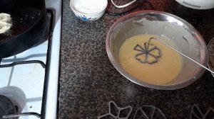 #РукоделиеотГалины Хворост из житкого теста на формах