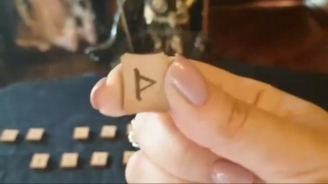ВЕЛИКИЕ РУНЫ ТАЙНОПИСЬ ЖРЕЦОВ??ВЕДЬМИНА ИЗБА смотреть онлайн