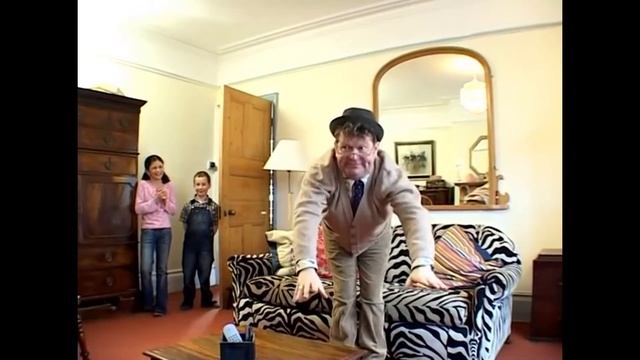 Playway To English 2 Unit 4