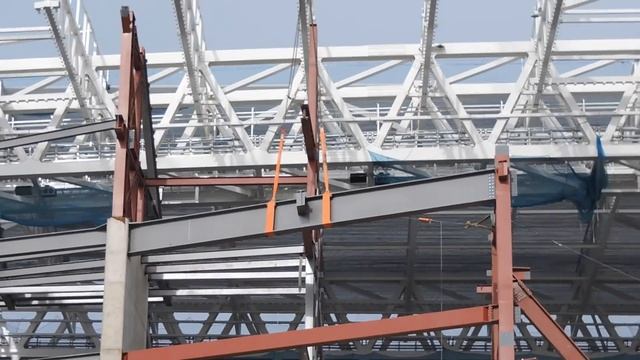 ? PREPARANDO EL IZADO DE LAS TUBULARES | OBRAS 31 DE MARZO DE 2022 ESTADIO SANTIAGO BERNABEU ? смотреть онлайн