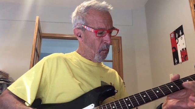 1985 Fender Squier Japanese Strat A00# - Red Glasses Demo смотреть онлайн