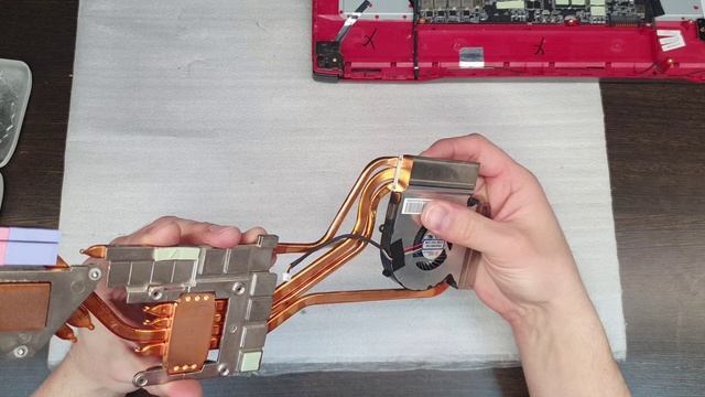 MSI GL 8RD. как почистить. выключается ноутбук.
гріється ноутбук.Clean the yak. The laptop is vibrat смотреть онлайн