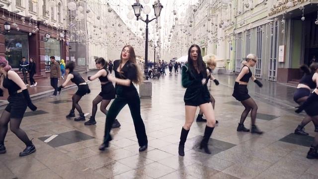 [K-POP IN PUBLIC] RED VELVET - IRENE & SEULGI 'Monster’ dance cover смотреть онлайн