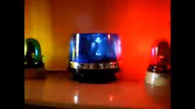 Примеры установок проблесковых маяков BOSCH RKLE 90-130 на служебном транспорте ГАИ СССР смотреть онлайн