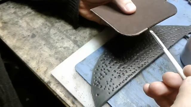 Обработка уреза кожи. 2. Окрашивание. смотреть онлайн