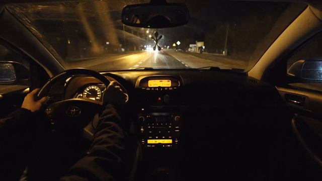 #77 4K POV Test Drive | Toyota Avensis 2004 NIGHT смотреть онлайн