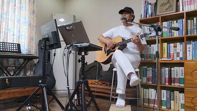 낭만에 대하여_최백호,나훈아 (covered by hs guitar) смотреть онлайн