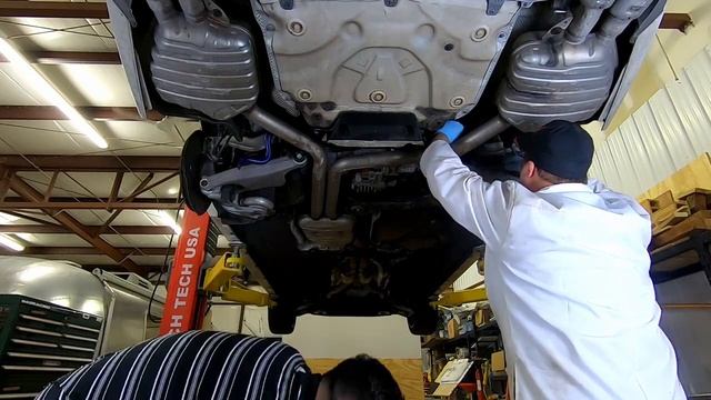 Upgrading Suspension on Audi S6 Twin Turbo смотреть онлайн