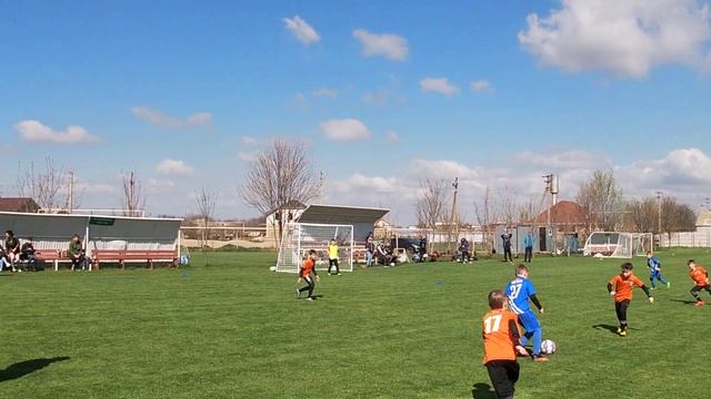 Инкомспорт-2 - Таврия (Симферополь). Первенство Крыма. 1 тайм смотреть онлайн